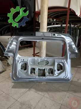 Mitsubishi Colt Bagaj Kapağı 2009-2011 çıkma parça