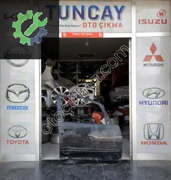 Mitsubishi Colt Sağ Ön Kapı çıkma parça