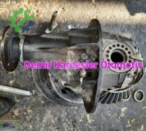 Mitsubishi L200 2015-2016 Arka Defransiyel
