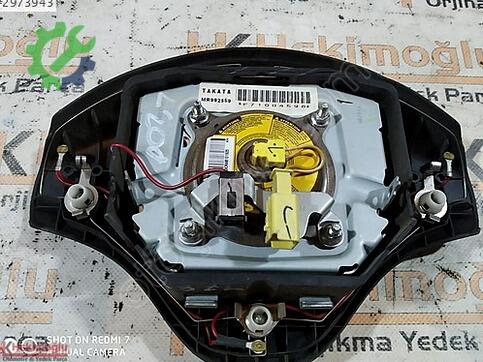 Mitsubishi L200 MR992559 çıkma parça