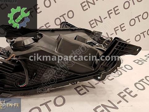 Mitsubishi L200 Sağ Ön Far çıkma parça