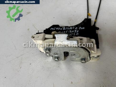 Mitsubishi L200 Kapı Kilidi çıkma parça