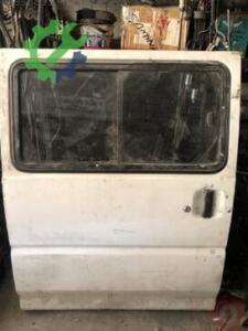 Mitsubishi L300 2005 Sağ Sürgülü Kapı Çıkma
