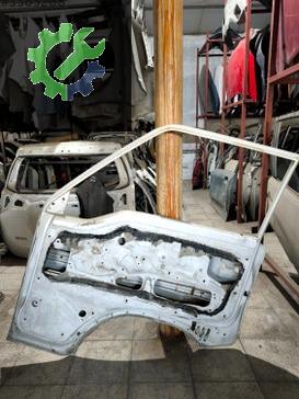 Mitsubishi L300 Sağ Ön Kapı çıkma parça