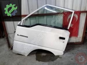 Mitsubishi L300 sol ön kapı