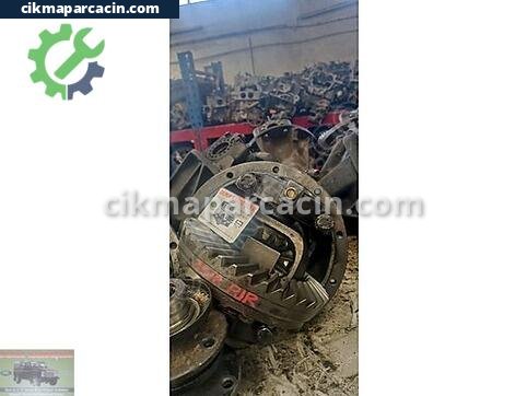 Mitsubishi Pajero Arka Defransiyel çıkma parça