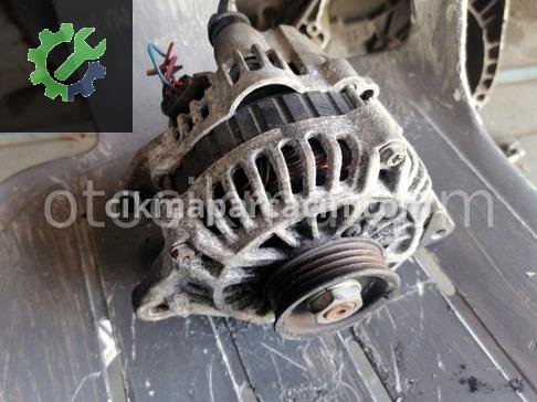 Mitsubishi Pajero Şarj Dinamosu çıkma parça