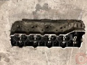 Mitsubishi pajero silindir kapak çıkma 109F02