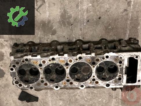 Mitsubishi pajero silindir kapak çıkma 109F02