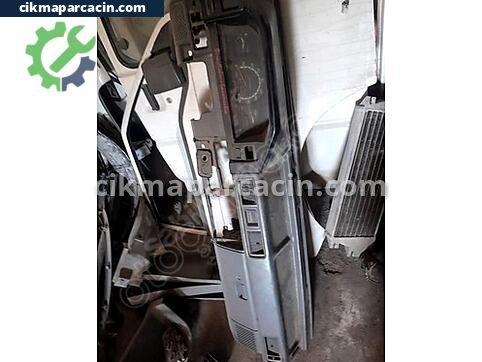 Mitsubishi L300 Göğüslük çıkma parça