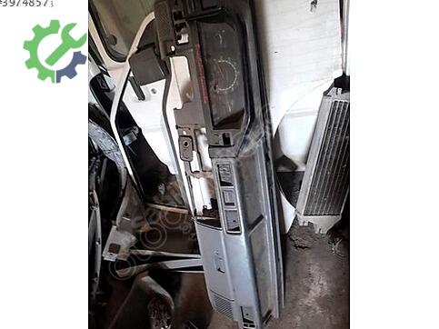 Mitsubishi L300 Göğüslük çıkma parça