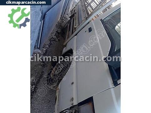 Mitsubishi L300 Sağ Ön Kapı çıkma parça