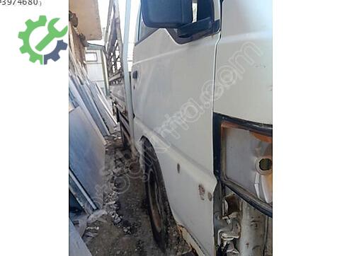 Mitsubishi L300 Sağ Ön Kapı çıkma parça
