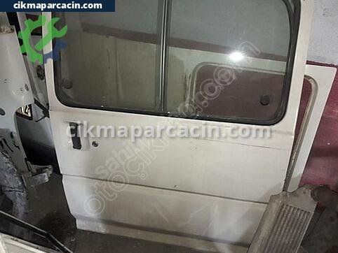 Mitsubishi L300 Sağ Sürgülü Kapı çıkma parça