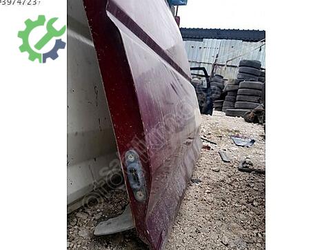 Mercedes-Benz 300 Sol Sürgülü Kapı çıkma parça