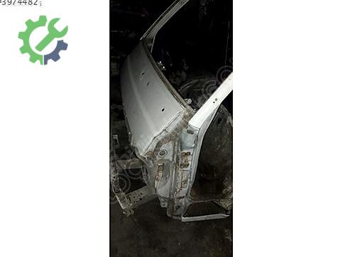 Mitsubishi L300 Ön Panel çıkma parça