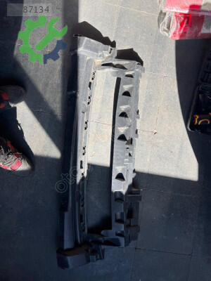 Peugeot Expert Tampon Izgarası 1400110477 çıkma parça