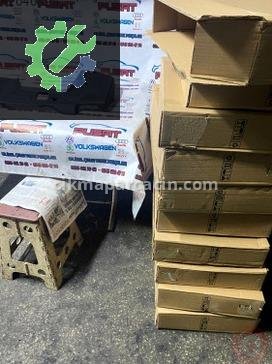 Volkswagen Bora Külbütör Kapağı 06A119512C çıkma parça