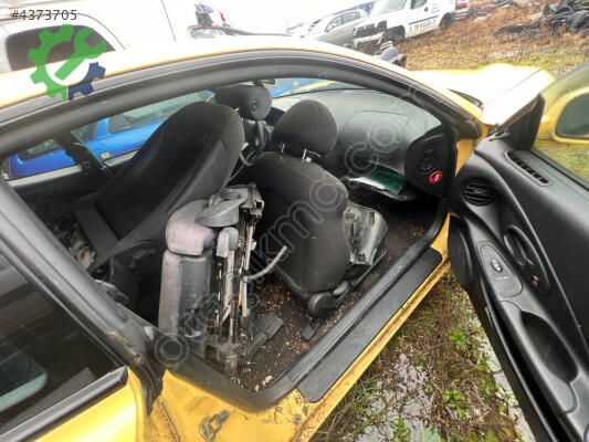 Fiat Coupe Kalorifer Izgarası çıkma parça