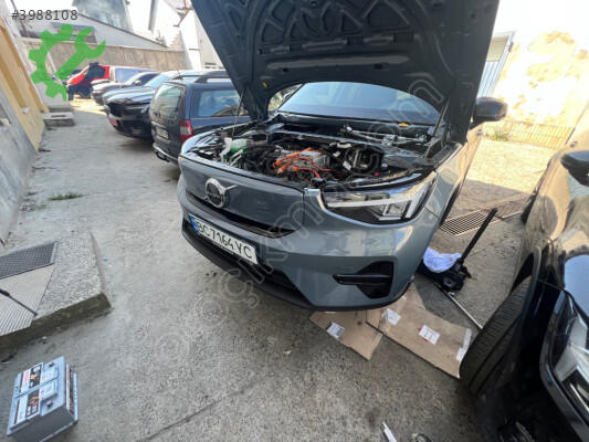 Volvo XC40 Panjur çıkma parça