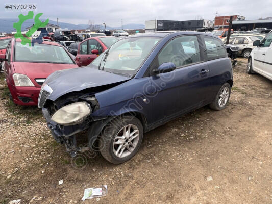 Lancia Ypsilon Dış Ayna çıkma parça
