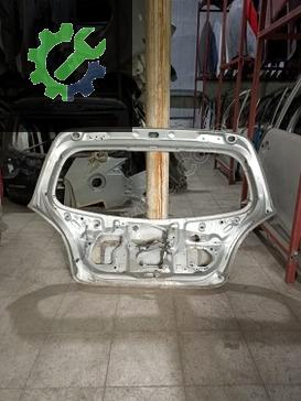 Nissan Almera Bagaj Kapağı 2000-2007 çıkma parça