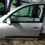 Nissan Almera sol ön kapı
