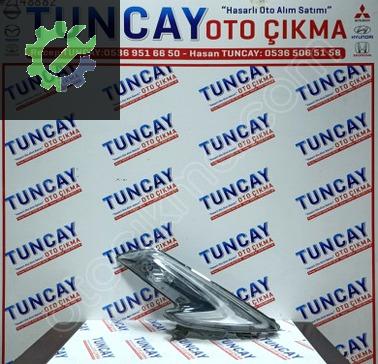 Nissan Juke Sağ Ön Far 2014-2018 çıkma parça