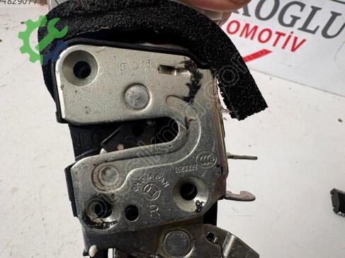 Nissan Juke Kapı Kilidi çıkma parça