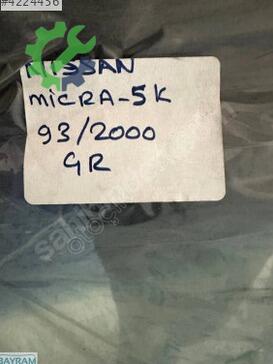 Nissan Micra Ön Cam çıkma parça