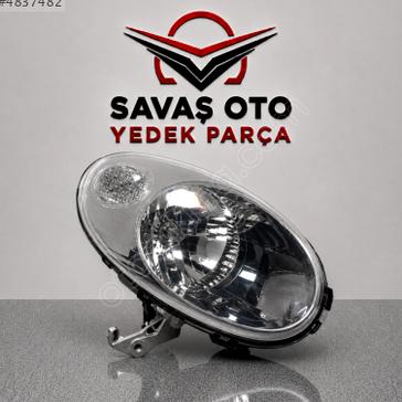 Nissan Micra Sağ Ön Far çıkma parça