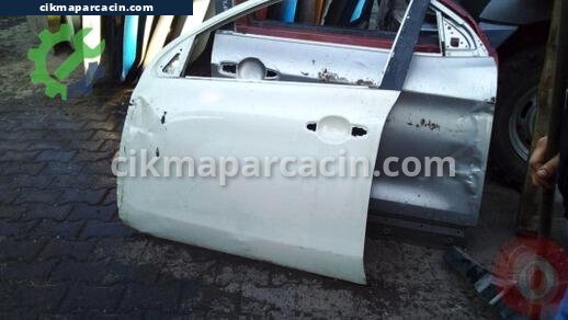 Nissan Micra Sol Ön Kapı çıkma parça