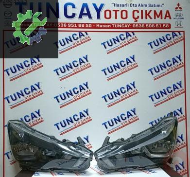 Nissan Micra Sağ Ön Far çıkma parça