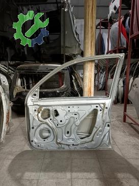 Nissan Micra Sağ Ön Kapı 2002-2010 çıkma parça