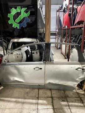 Nissan Note Sol Ön Kapı çıkma parça