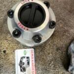 Nissan Patrol Hub Porya Kilidi