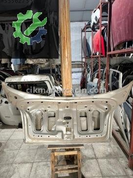 Nissan Primera Bagaj Kapağı çıkma parça