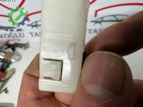 Nissan Qashqai Tampon Braketi 85222JD00A çıkma parça