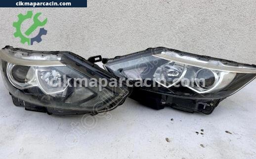 Nissan Qashqai Far çıkma parça