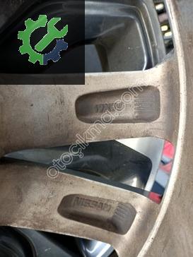 Nissan Qashqai Çelik Jant çıkma parça