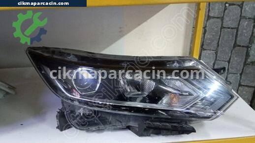 Nissan Qashqai Far çıkma parça