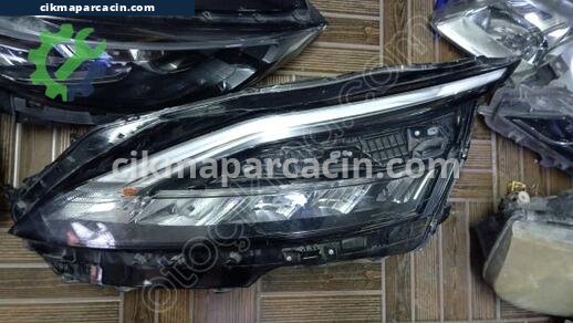 Nissan Qashqai Far çıkma parça