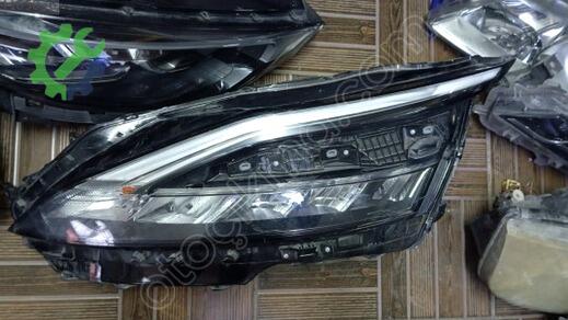 Nissan Qashqai Far çıkma parça