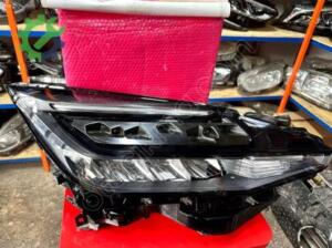 Nissan Qashqai 2023 Çıkma Far Sağ