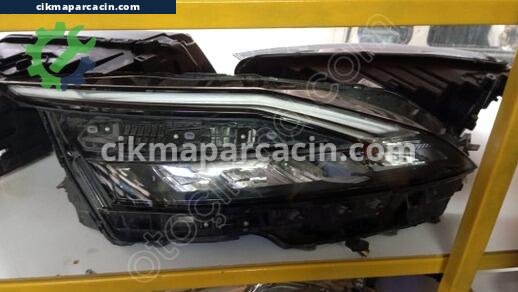 Nissan Qashqai Far çıkma parça