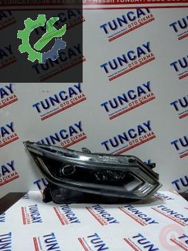Nissan Qashqai Sağ Ön Far çıkma parça
