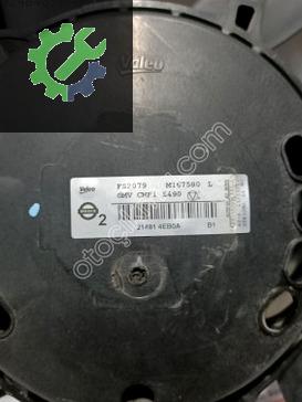 Nissan Qashqai Fan Motoru 21481 çıkma parça