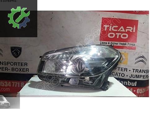 Nissan Qashqai Sağ Ön Far çıkma parça