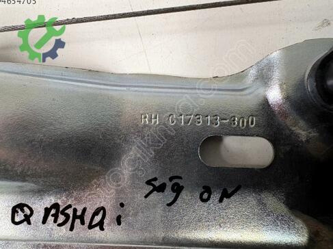 Nissan Qashqai Sağ Ön Kapı C17313300 çıkma parça