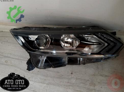 Nissan Qashqai Far çıkma parça